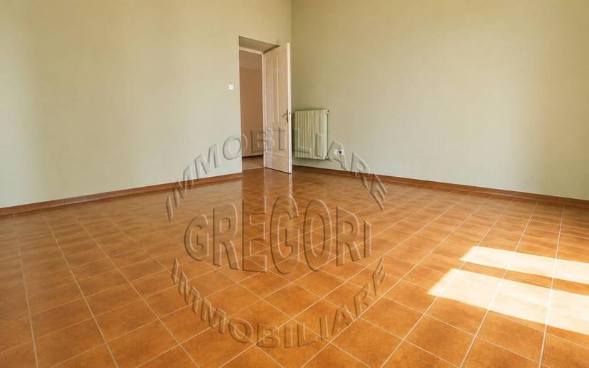 Quadrilocale viale Trento 17, Centro, Fermo — foto 4 di 25