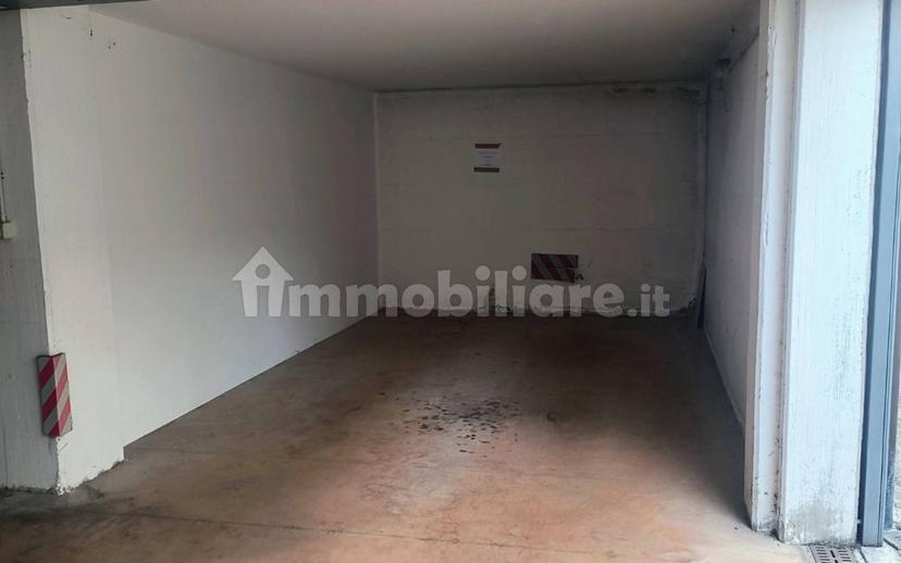 Loft via Nazionale, Centro, Maranello — foto 5 di 25