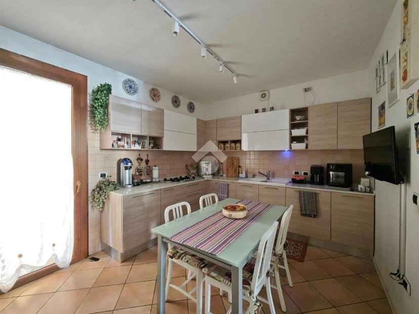 Villa a schiera via Fratelli Cavanis 51, Chirignago, Venezia — foto 4 di 25
