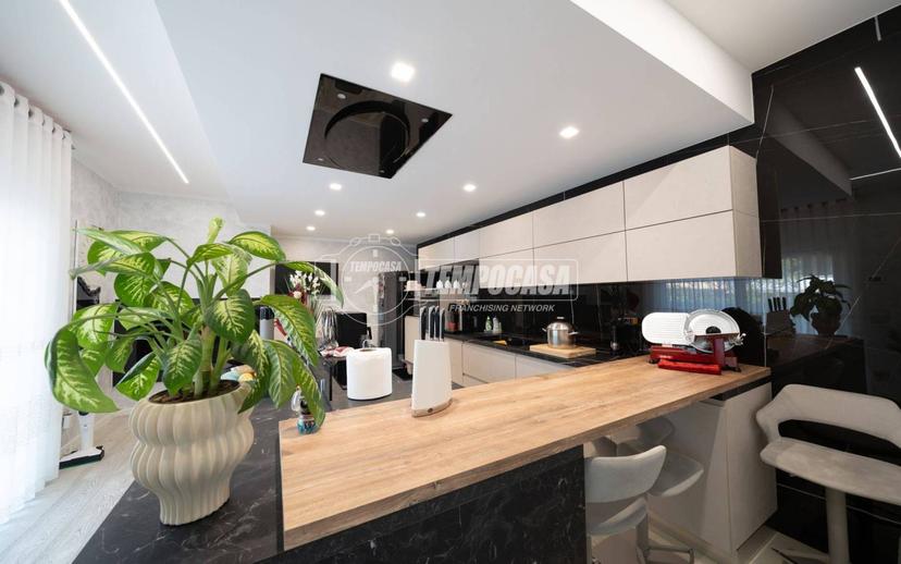 Terratetto unifamiliare 345 m², ottimo stato, San Domenico, Selvazzano Dentro — foto 3 di 48