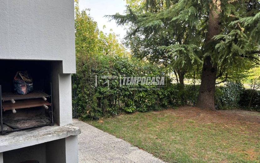 Villa a schiera 5 locali, buono stato, Casteldebole, Bologna
