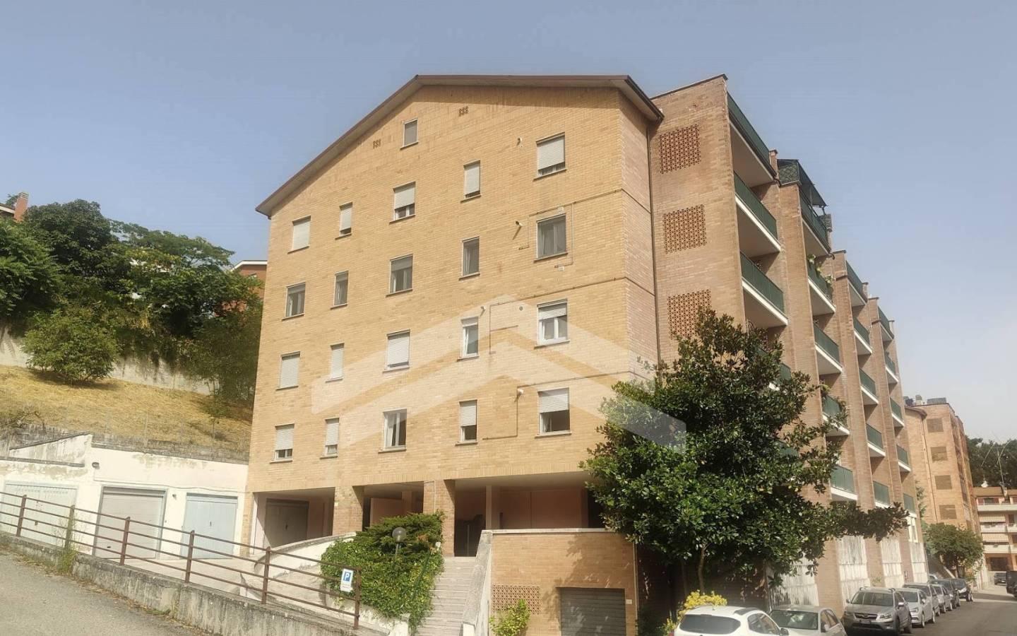 Trilocale C.da Taverna 1, Centro, Ferrazzano
