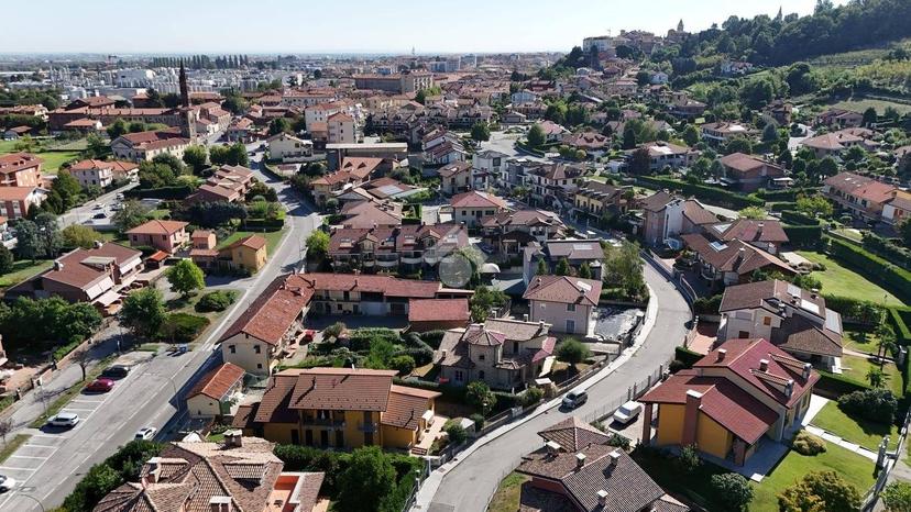 Villa plurifamiliare via malausa 28, Centro, Saluzzo — foto 7 di 14