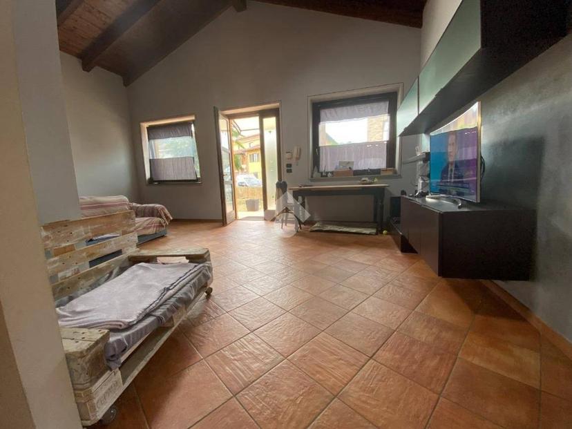 Villa plurifamiliare via malausa 28, Centro, Saluzzo — foto 8 di 14