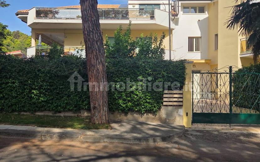 Villa plurifamiliare via Gran Paradiso, Montesilvano Colle, Montesilvano — foto 10 di 12
