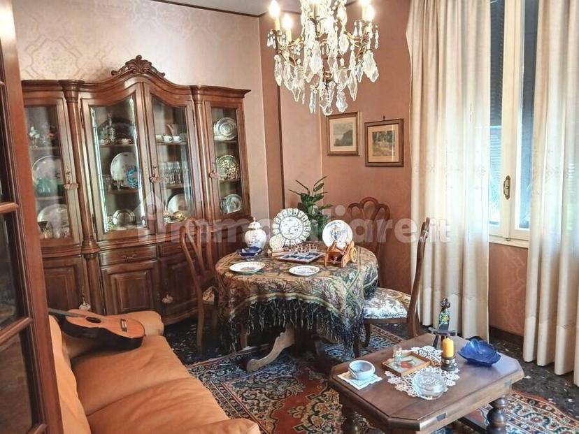 Villa unifamiliare via Garibaldi, Centro, Dolcedo — foto 8 di 32