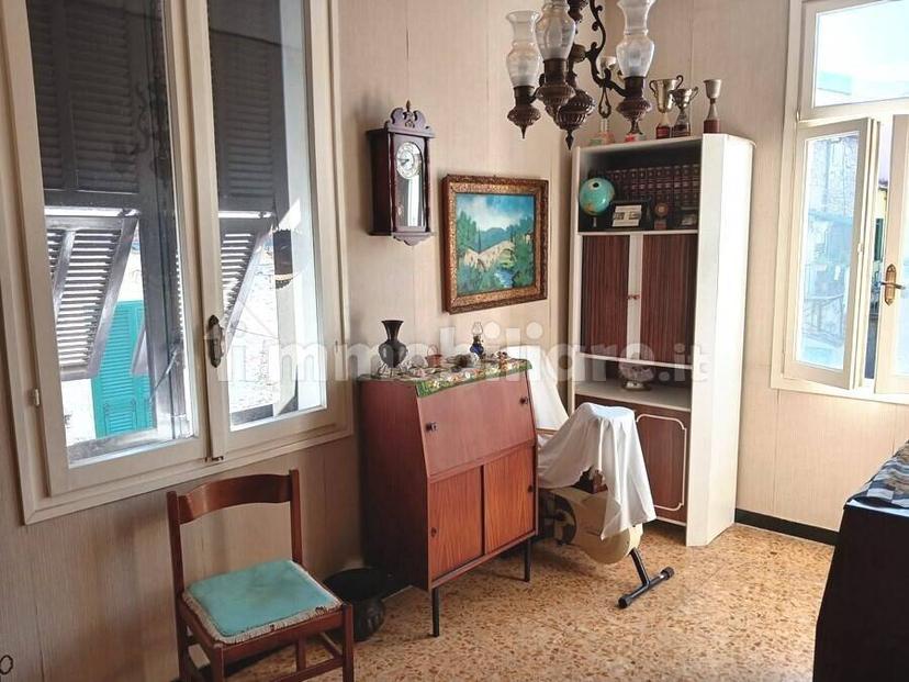 Villa unifamiliare via Garibaldi, Centro, Dolcedo — foto 13 di 32