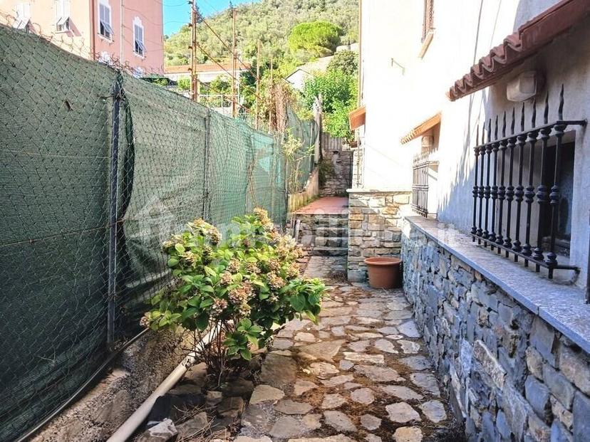 Villa unifamiliare via Garibaldi, Centro, Dolcedo — foto 5 di 32