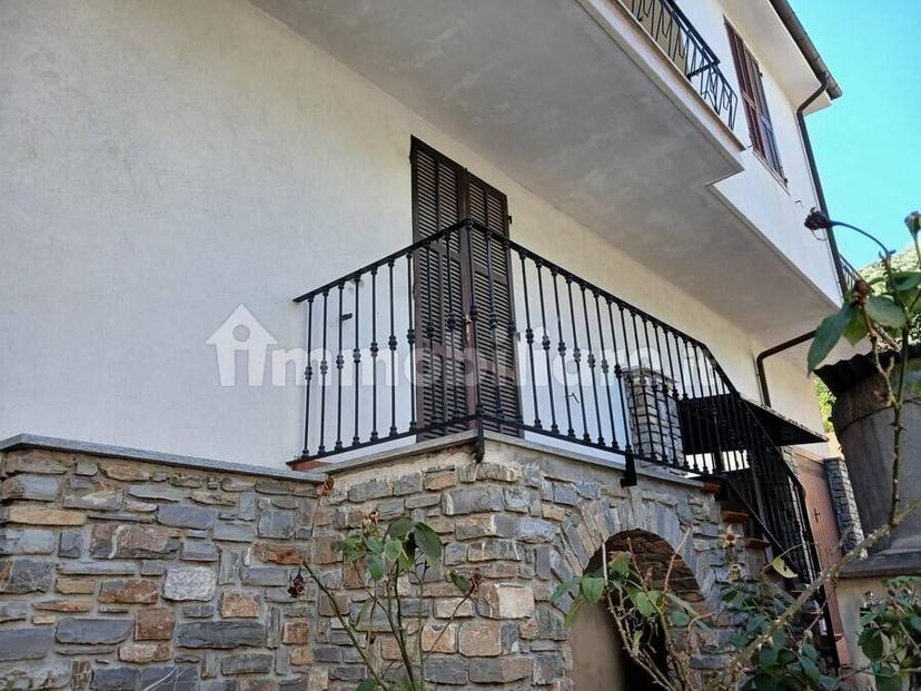 Villa unifamiliare via Garibaldi, Centro, Dolcedo — foto 20 di 32