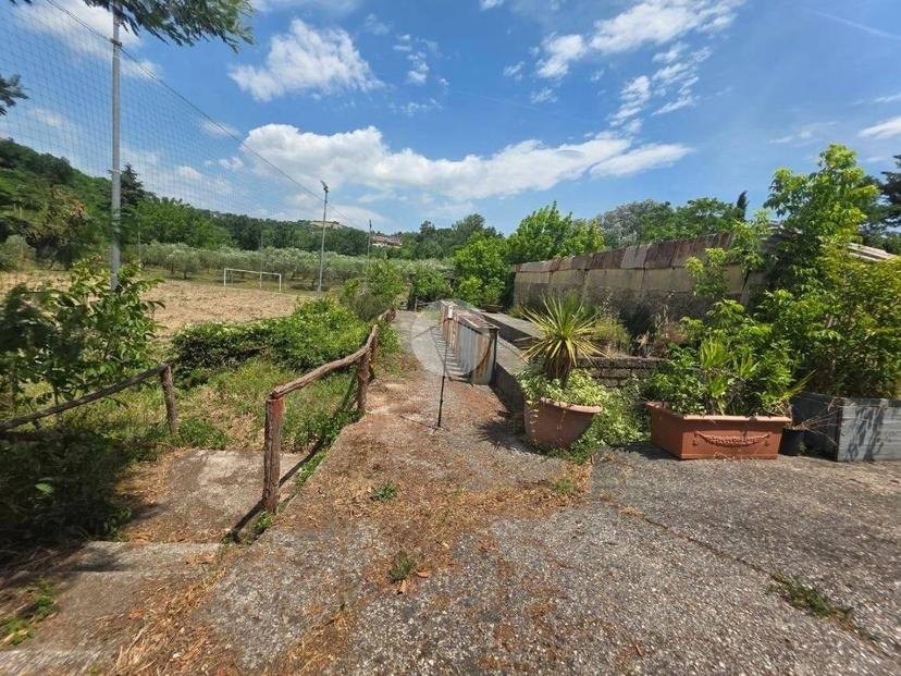 Terratetto unifamiliare Contrada Tora, Montesarchio
