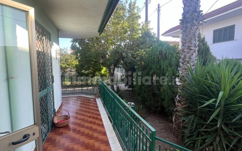 Villa unifamiliare via Savona 60, Mondragone — foto 6 di 15