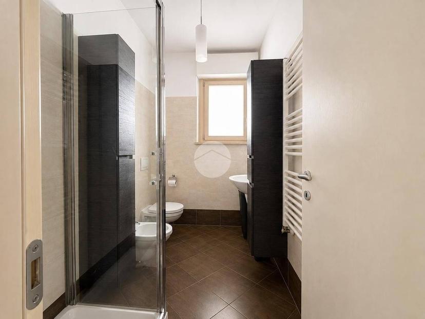 Quadrilocale via Antonio Vivaldi 29, Centro, Roseto degli Abruzzi — foto 26 di 31