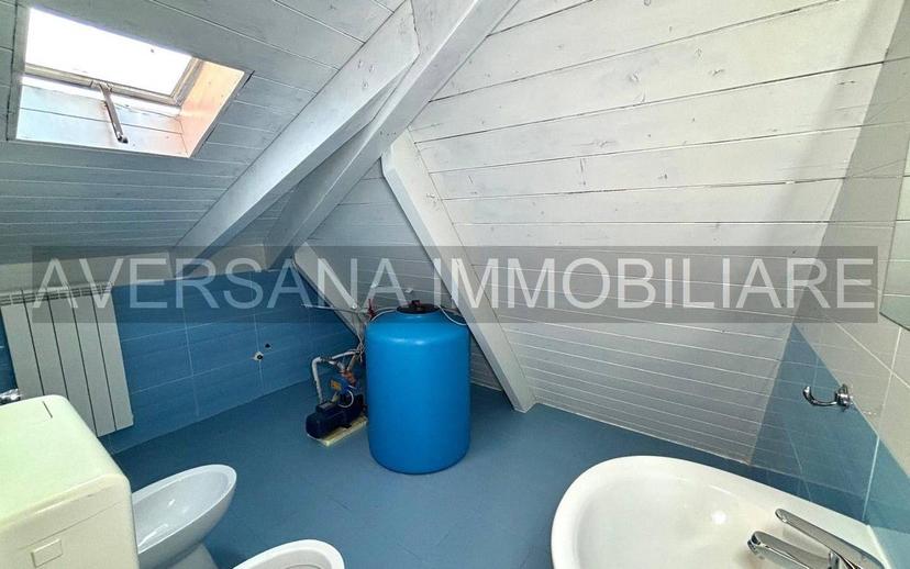Mansarda via Enrico De Nicola, Trentola-Ducenta — foto 10 di 14
