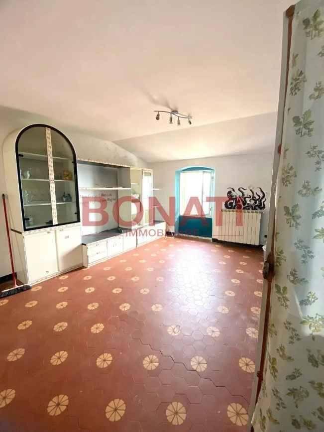 Villa unifamiliare, da ristrutturare, 95 m², Follomonte, Follo — foto 10 di 10