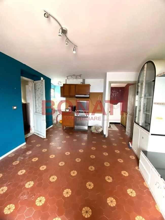 Villa unifamiliare, da ristrutturare, 95 m², Follomonte, Follo — foto 7 di 10