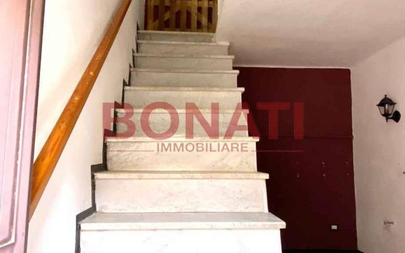 Villa unifamiliare, da ristrutturare, 95 m², Follomonte, Follo — foto 2 di 10