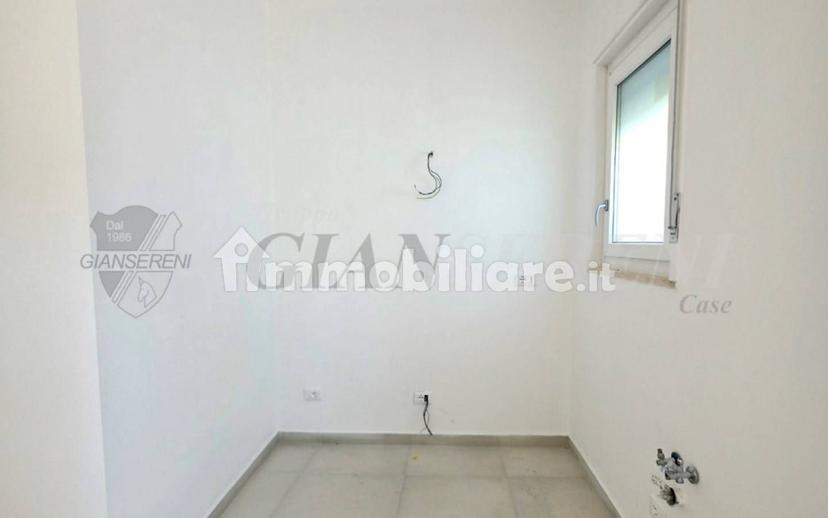 Bilocale via Ugo Bassi, 167 Ovest, Campi Alti, Follonica — foto 10 di 11