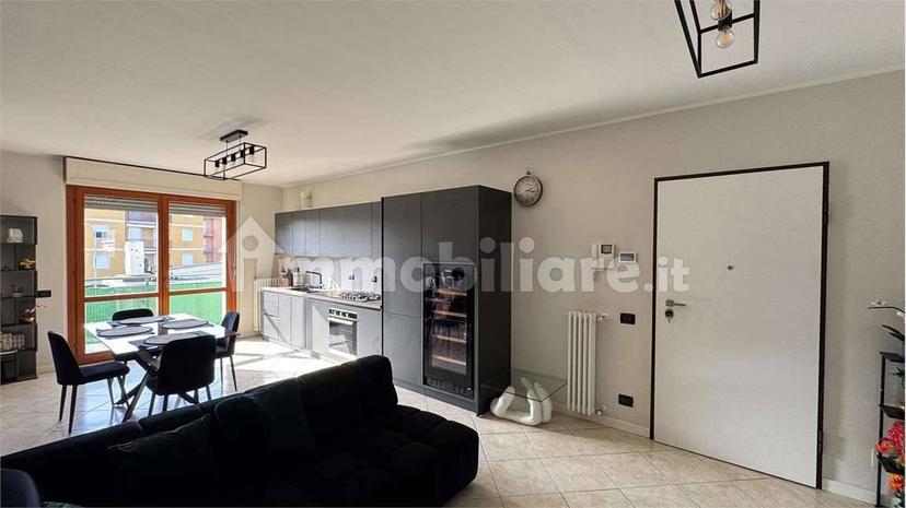 Trilocale via Cavour, 1/E, Albano Sant'Alessandro — foto 7 di 20