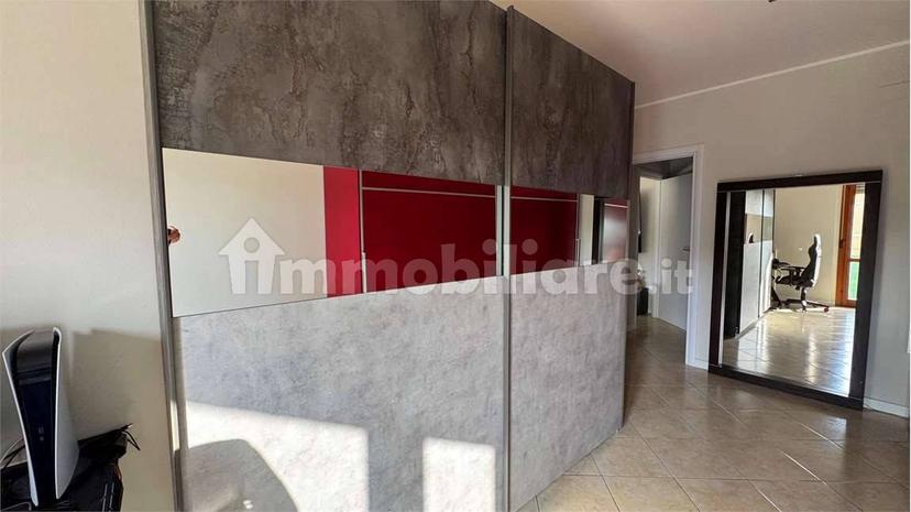 Trilocale via Cavour, 1/E, Albano Sant'Alessandro — foto 12 di 20