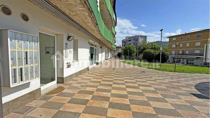 Trilocale via Cavour, 1/E, Albano Sant'Alessandro — foto 13 di 20