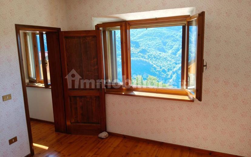 Villa unifamiliare Strada Rivalpo, Arta Terme — foto 12 di 58