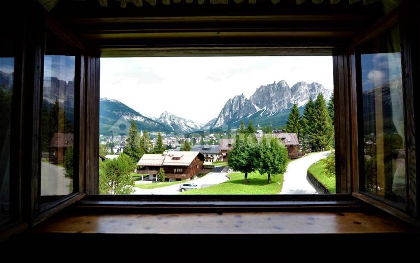 Trilocale Località Crepedel, Centro, Cortina d'Ampezzo — foto 13 di 14