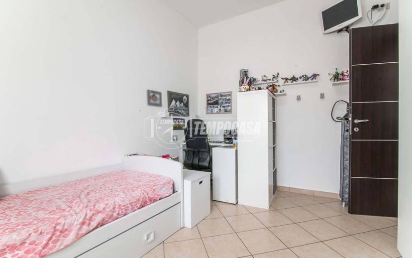Trilocale via Caduti del Lavoro 4, Gorla Maggiore — foto 13 di 21