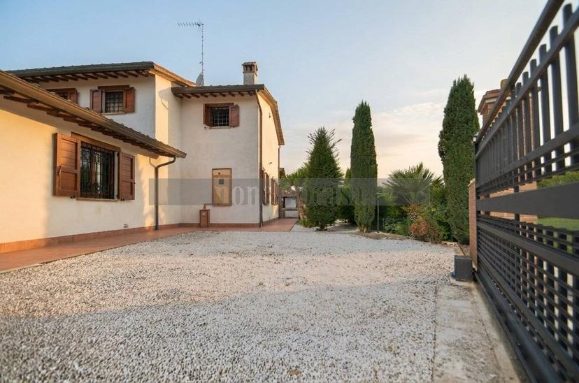 Villa unifamiliare Strada delle Tavernacce 52, Parlesca, Perugia — foto 11 di 57