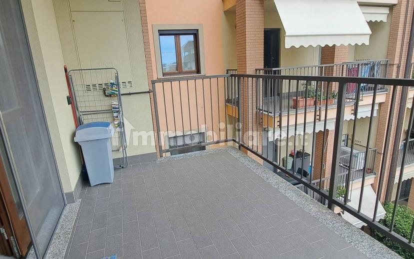 Trilocale via Emilio Macazzola 22, Centro, Malnate — foto 13 di 27