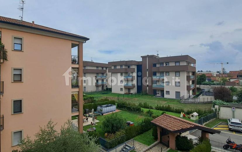 Trilocale via Emilio Macazzola 22, Centro, Malnate — foto 9 di 27