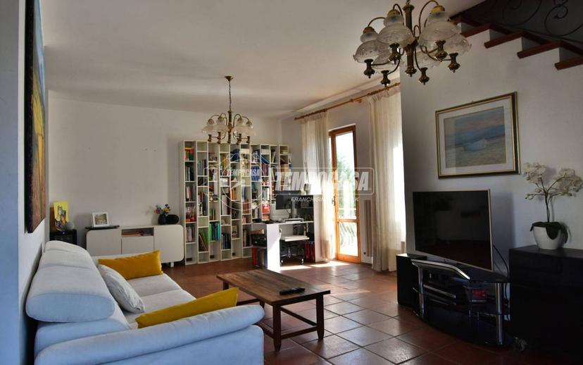 Villa unifamiliare via Ciavattini, Centro, Osimo — foto 28 di 44