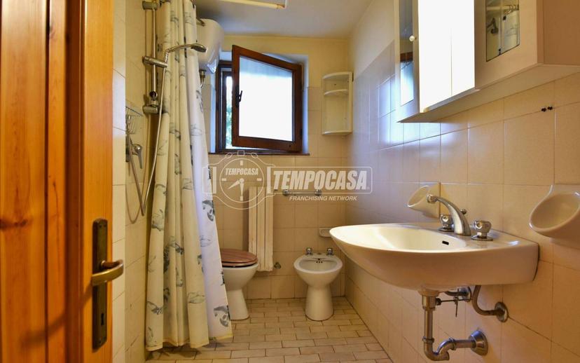 Villa unifamiliare via Ciavattini, Centro, Osimo — foto 8 di 44