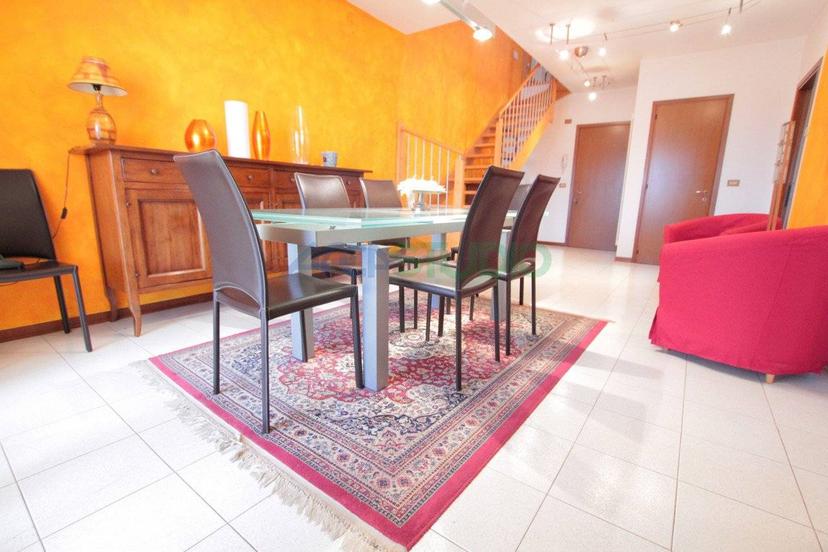 Appartamento via dei Cedri, Marola, Torri di Quartesolo — foto 2 di 40