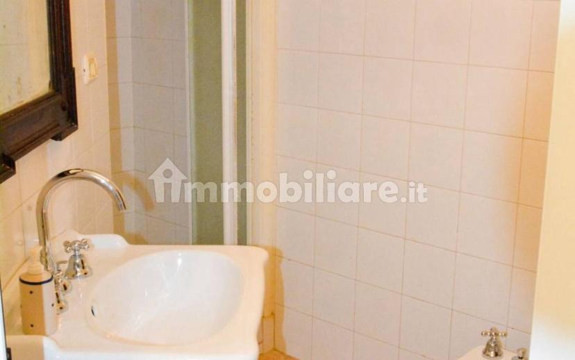 Terratetto unifamiliare via del Crocifisso, Centro, Ronciglione — foto 2 di 17