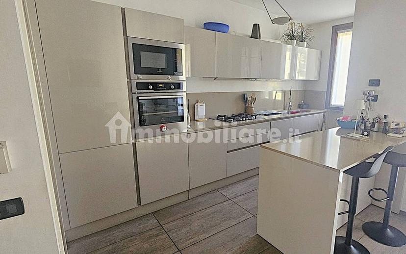 Quadrilocale via Giovanni Carnevali 18, Centro, Cremona — foto 30 di 40