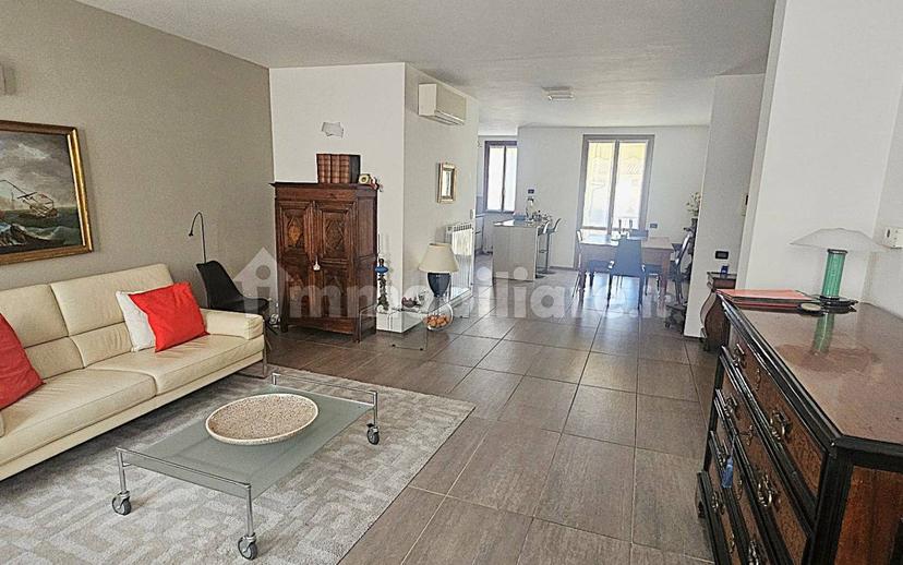Quadrilocale via Giovanni Carnevali 18, Centro, Cremona — foto 8 di 40