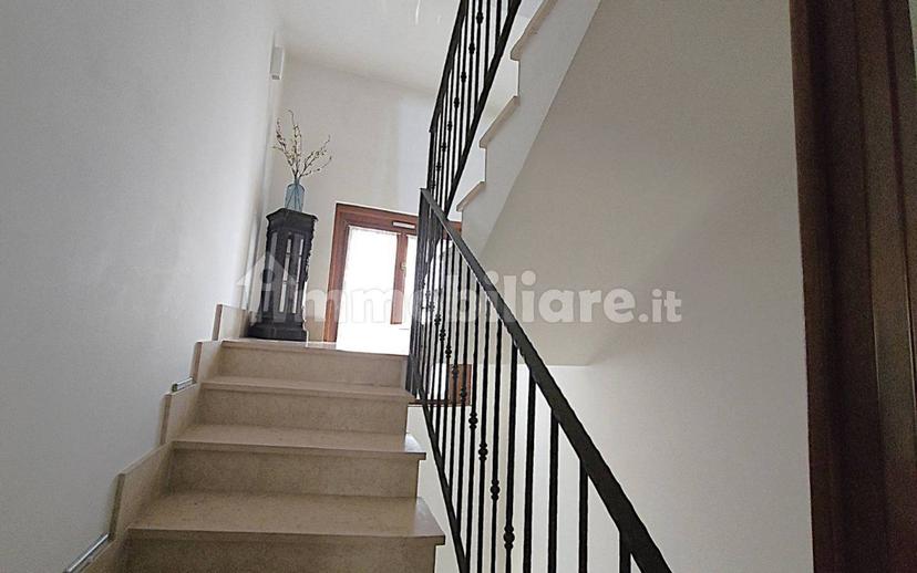 Quadrilocale via Giovanni Carnevali 18, Centro, Cremona — foto 3 di 40