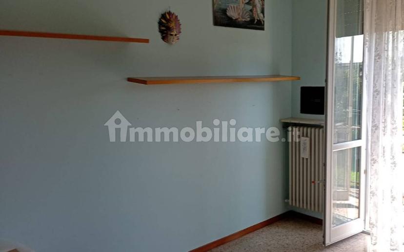 Trilocale via Volontari Italiani del Sangue 7, Centro, Malnate — foto 13 di 16