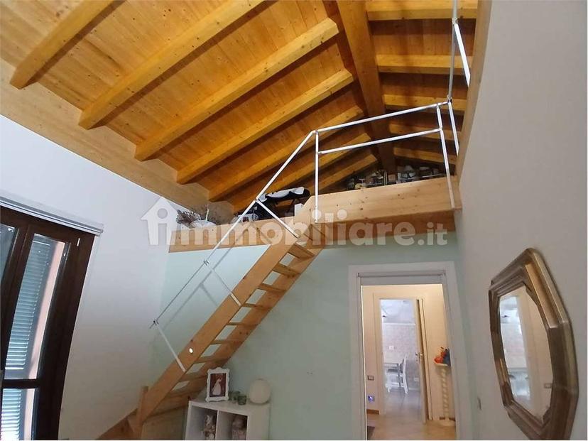 Quadrilocale ottimo stato, primo piano, Centro, Carpaneto Piacentino