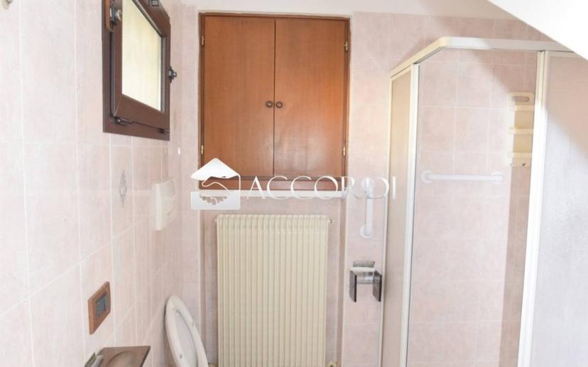 Villa a schiera 4 locali, buono stato, Giavera del Montello — foto 12 di 26