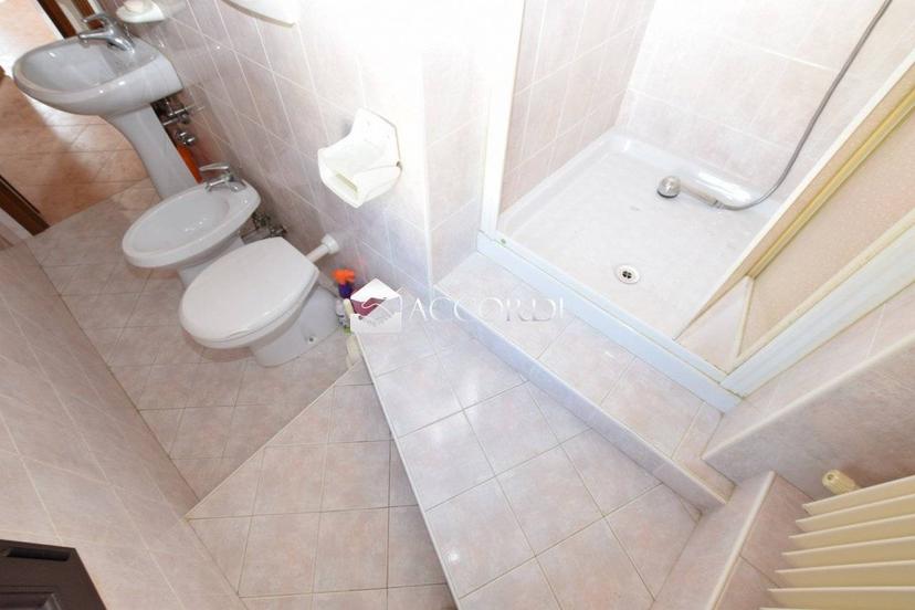 Villa a schiera 4 locali, buono stato, Giavera del Montello — foto 13 di 26
