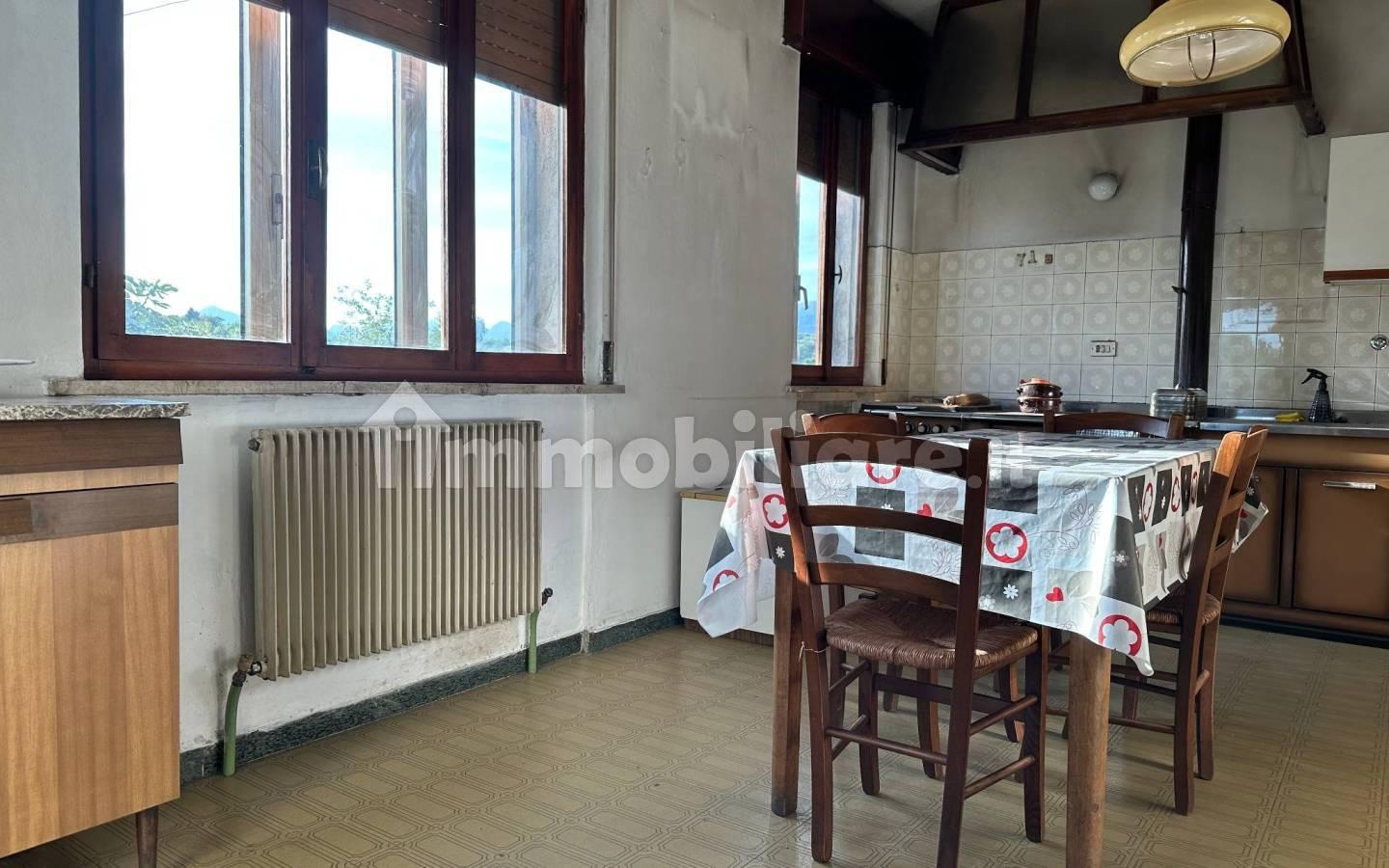 Villa unifamiliare via Buess 45, Reana del Rojale