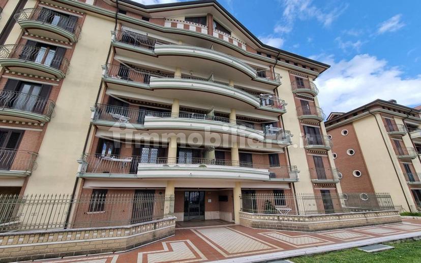 Quadrilocale Contrada Archi 2f, Picarelli, Rione Ferrovia, Archi, Avellino — foto 38 di 46