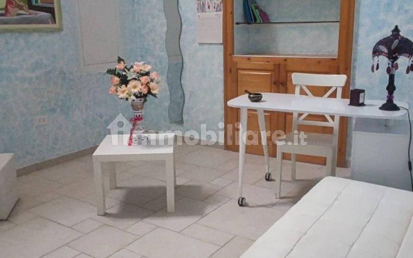 Monolocale via Vittorio Emanuele 34, Martina Franca — foto 3 di 9