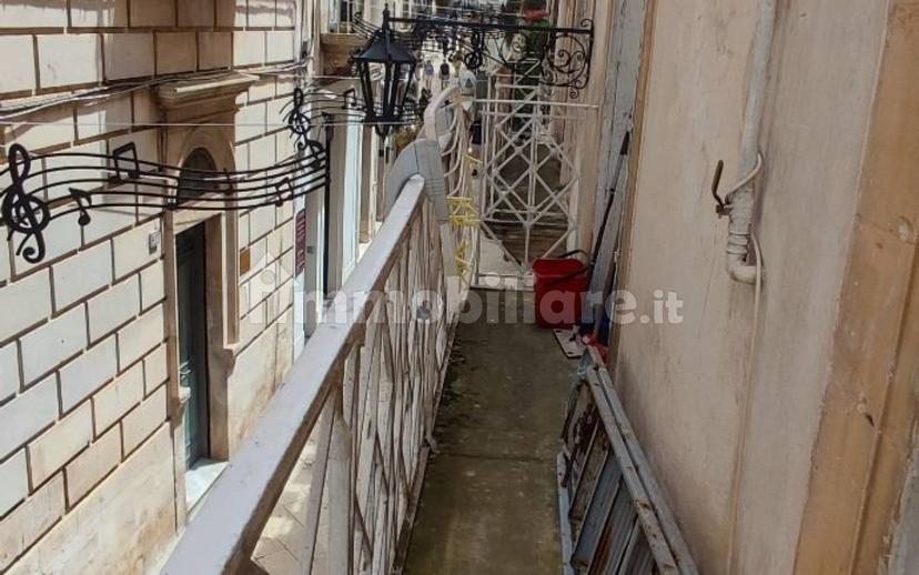 Monolocale via Vittorio Emanuele 34, Martina Franca — foto 7 di 9