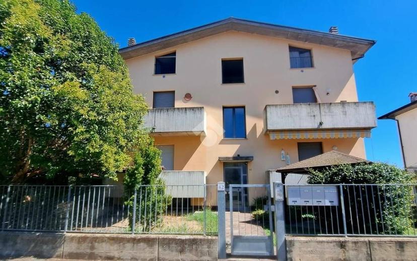 Trilocale via Raffaello 40, Centro, Medesano — foto 18 di 22