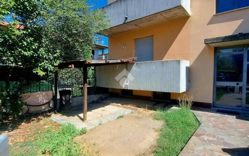 Trilocale via Raffaello 40, Centro, Medesano — foto 16 di 22