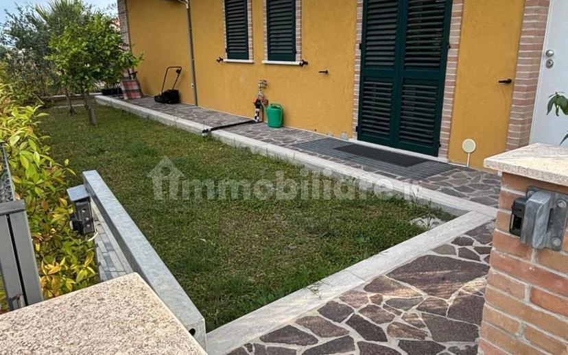 Trilocale via Circonvallazione Sud 1, Centro, Controguerra — foto 10 di 10