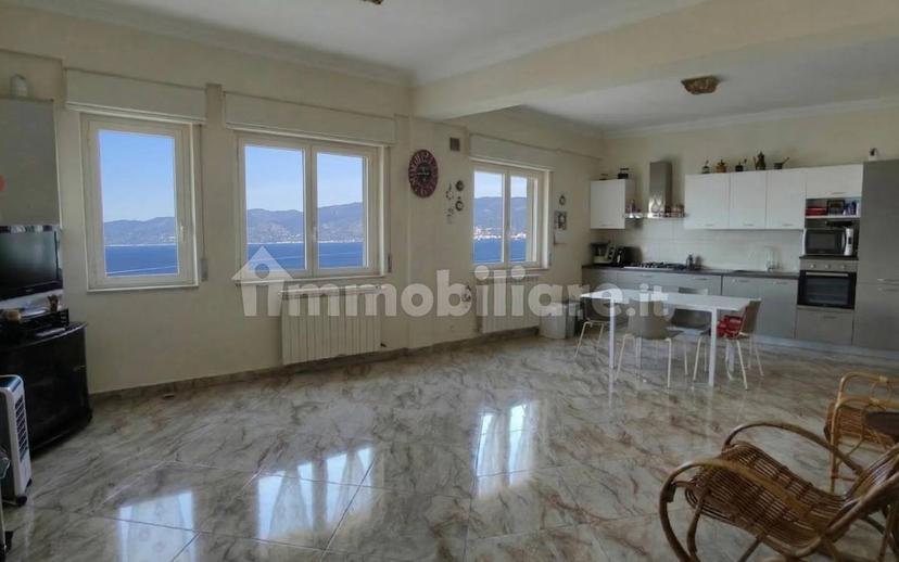 Appartamento via Santa Caterina d'Alessandria 222, Santa Caterina - San Brunello, Reggio Calabria