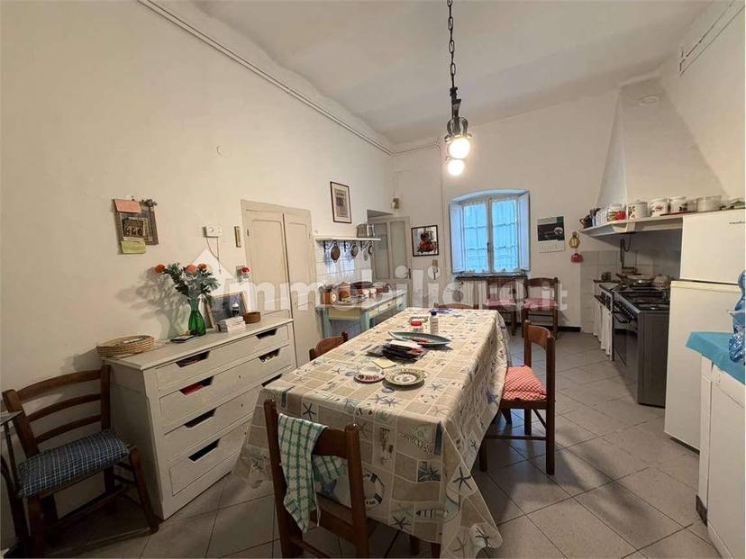 Villa unifamiliare via Piave, Centro, Albenga — foto 32 di 92
